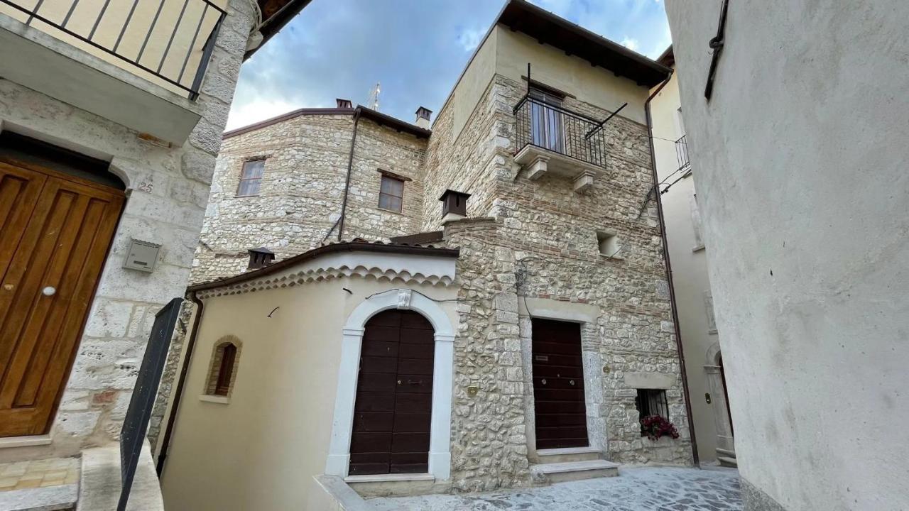Casa Vacanze Margiu Pater Domus Goriano Sicoli 外观 照片